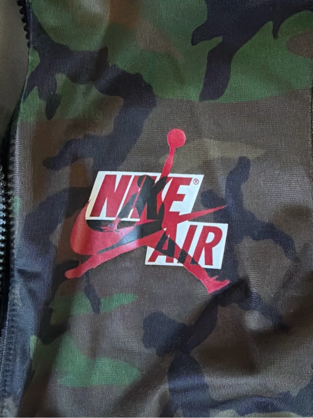 Boys Nike Jordan Camo Track Jacket - Green/Black Red Logo Sz 7